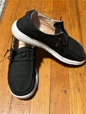 Reef Casual Black Slip-On Sneaker with White Sole🔥